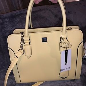 Women’s hand bag